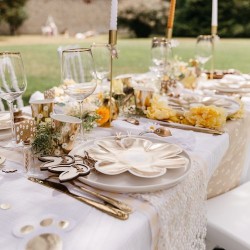 12 coriandoli coniglio in legno bianco Nappe bianche e fiocco di iuta. n2