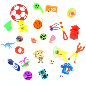 24 giocattoli per bambini (max 11 cm) - Calendario dell'Avvento