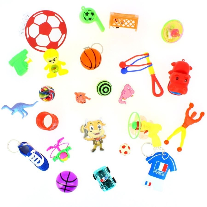 24 giocattoli per bambini (max 11 cm) - Calendario dell Avvento 