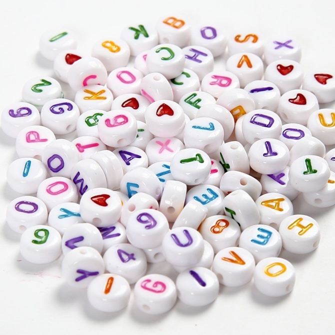Perle piatte dell alfabeto multicolore (6 mm) 
