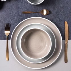 Set posate 16 pezzi - Oro. n4