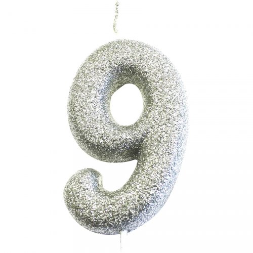 Candela Argento numero 9 