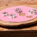 FunCakes pasta di zucchero decorativa arrotolabile rosa - 430g. n3