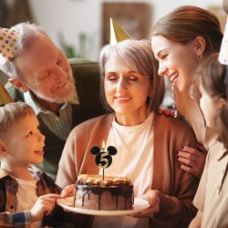 Candela di compleanno Topolino n. 2 - 8, 5 cm. n4