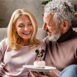 Candela di compleanno Topolino n. 4 - 8, 5 cm. n3