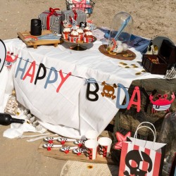 1 Ghirlanda di lettere per la festa dei pirati di buon compleanno - 1, 5 m. n�3
