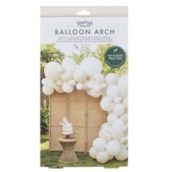 Kit Arco di 80 palloncini e foglie ventaglio - Nude e bianco. n2