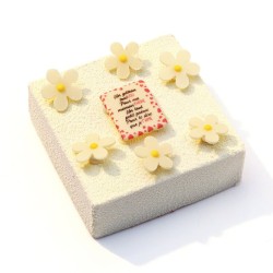 4 fiori (2.8 cm) - Cioccolato bianco. n3