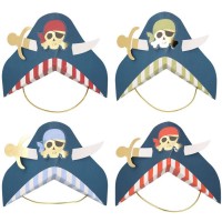 Contiene : 1 x 8 Cappelli Golden Pirata