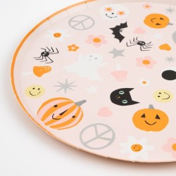 8 piatti Groovy Halloween. n1