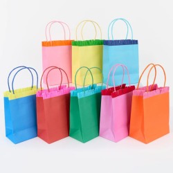 8 sacchetti regalo Wiggle Edge. n�9