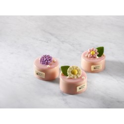 Assortimento di 3 Fiori -  3, 5 cm - Cioccolato bianco. n8