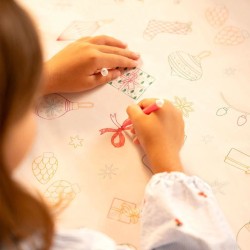 Tovaglia da colorare con i pennarelli - Arriva Babbo Natale!. n�1