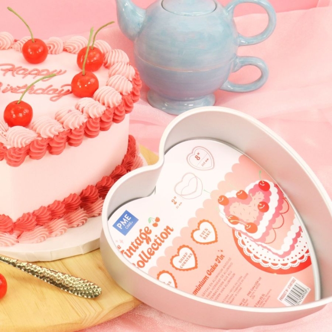 Torta vintage - Stampo per torte a forma di cuore 